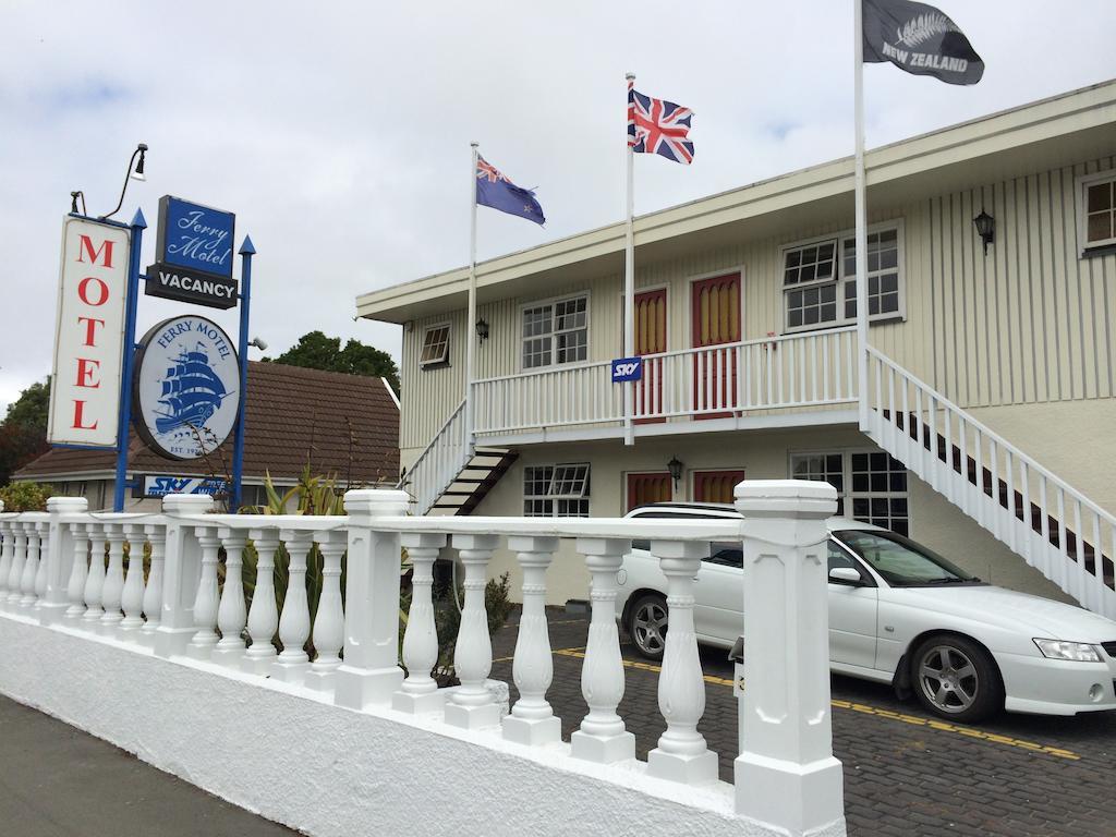 Ferry Motel Christchurch Extérieur photo